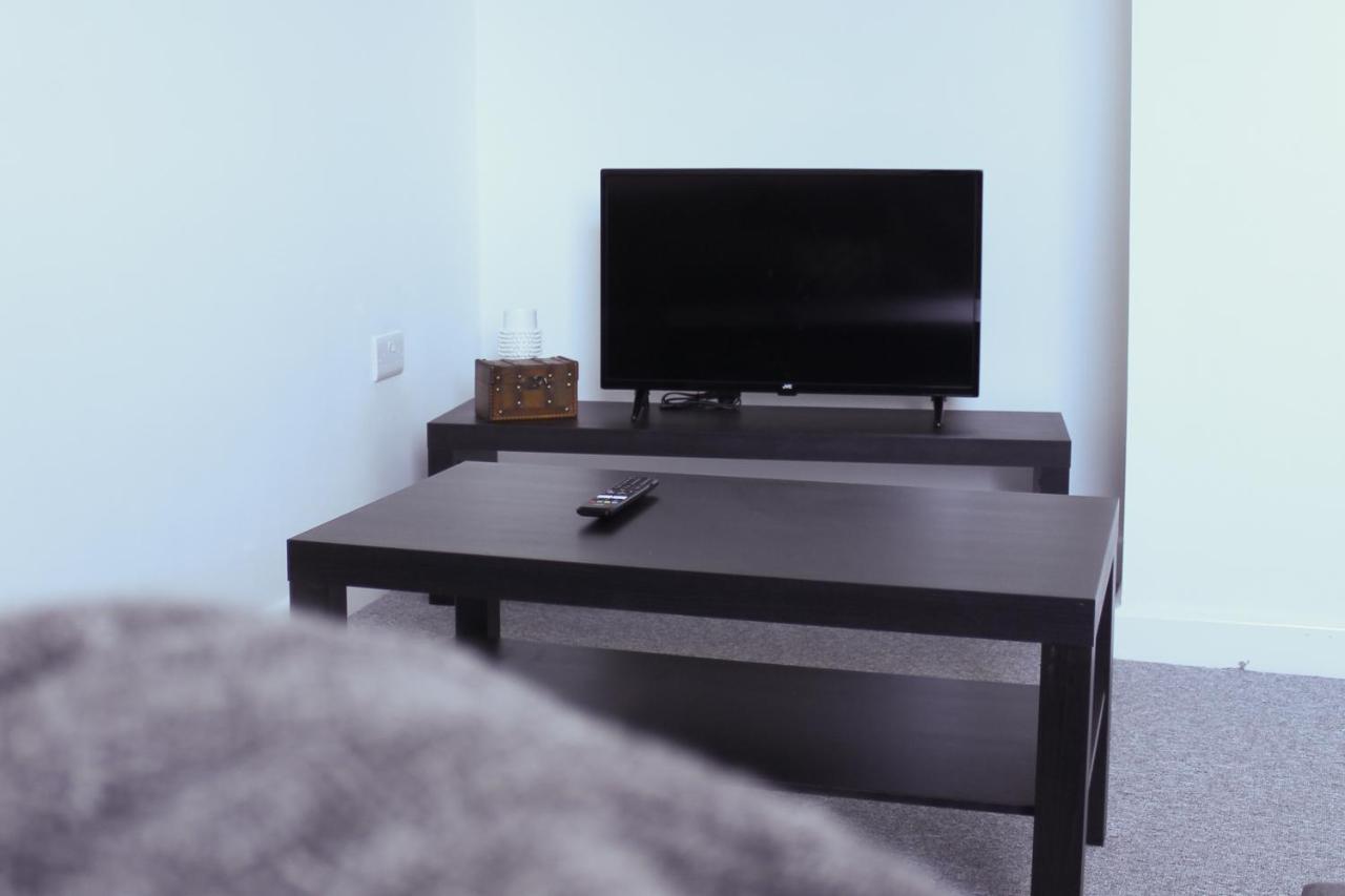 Stylish 1Br Apartment In The Heart Of Heywood المظهر الخارجي الصورة